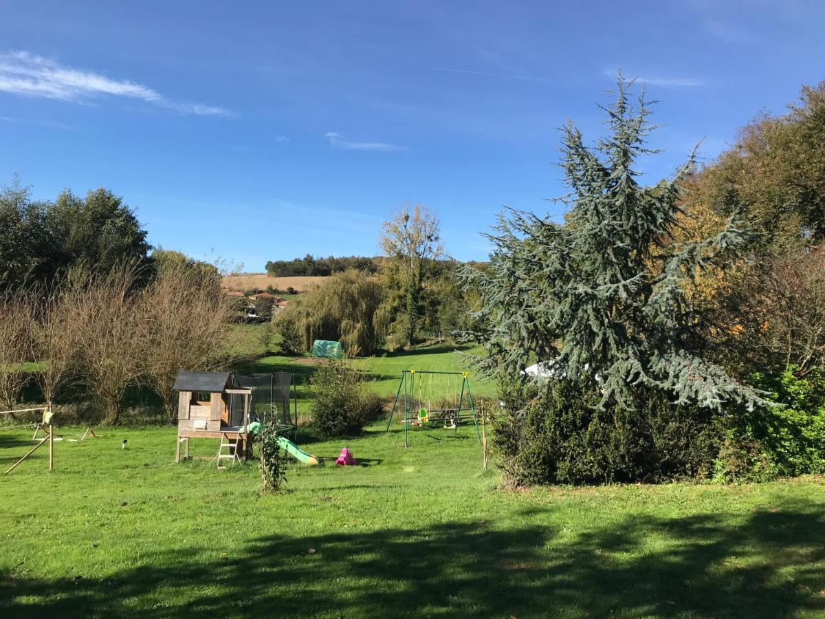 Le Petit Moulin Hotel Pouzauges Eksteriør billede