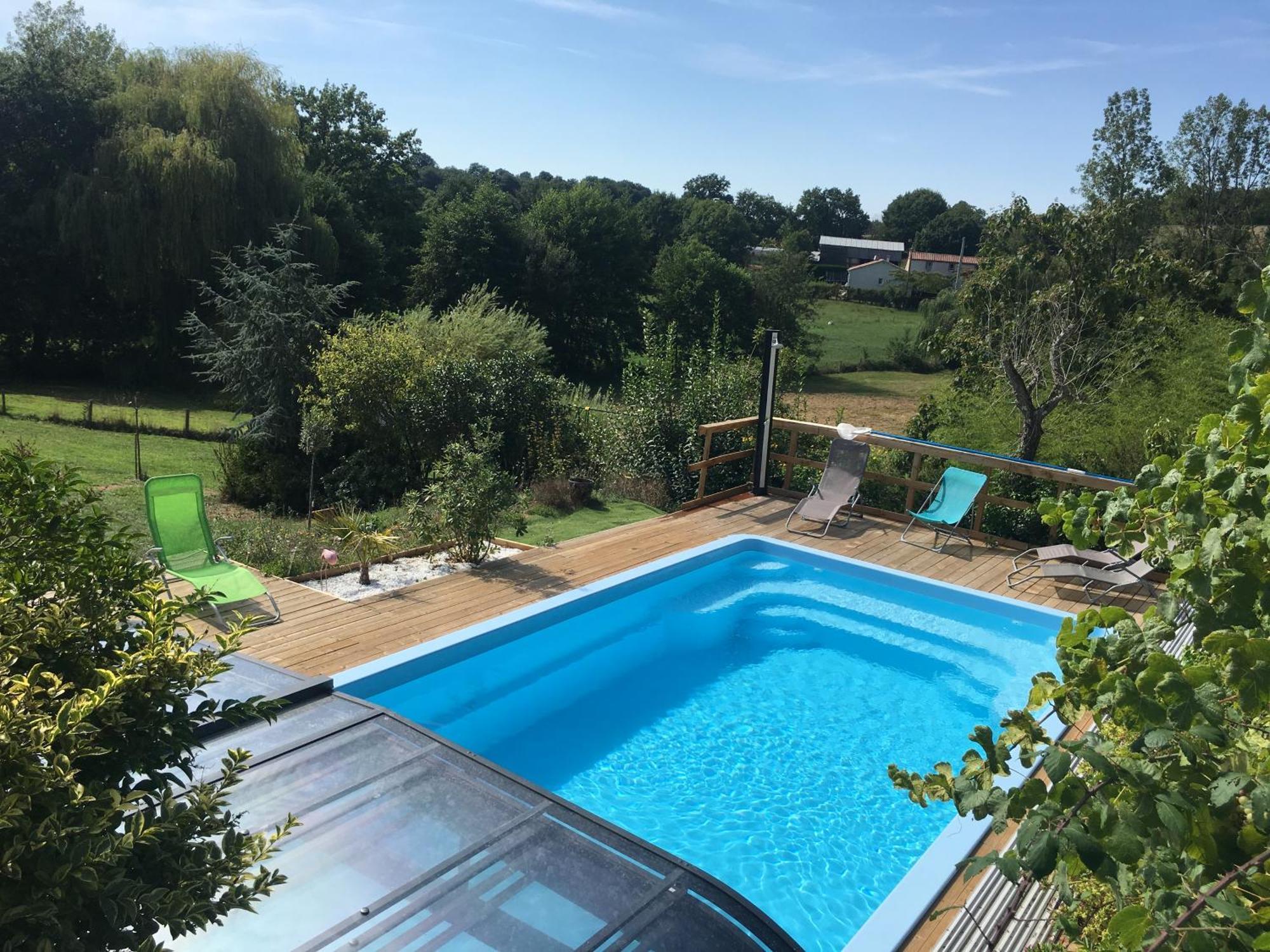 Le Petit Moulin Hotel Pouzauges Eksteriør billede
