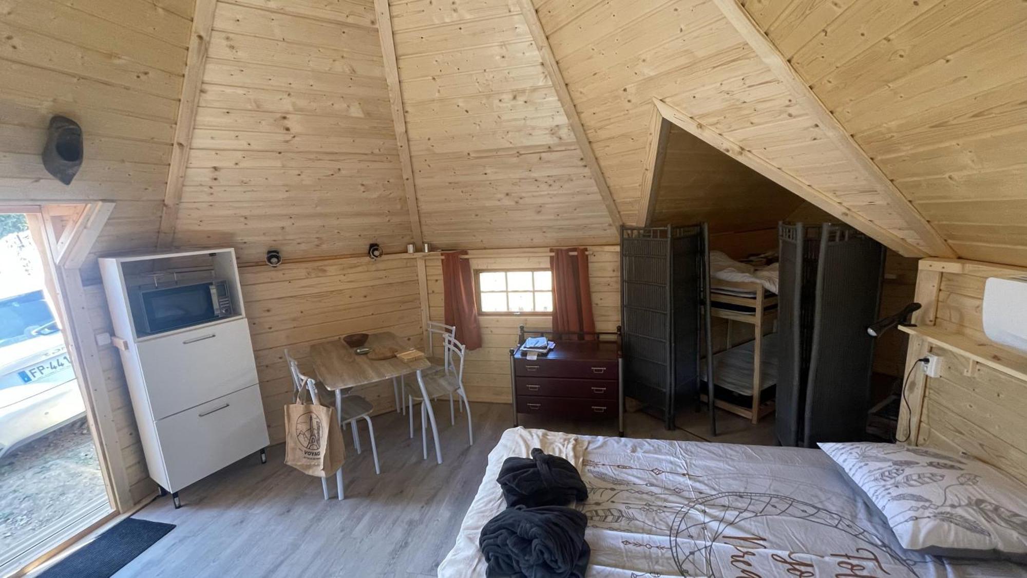 Le Petit Moulin Hotel Pouzauges Eksteriør billede