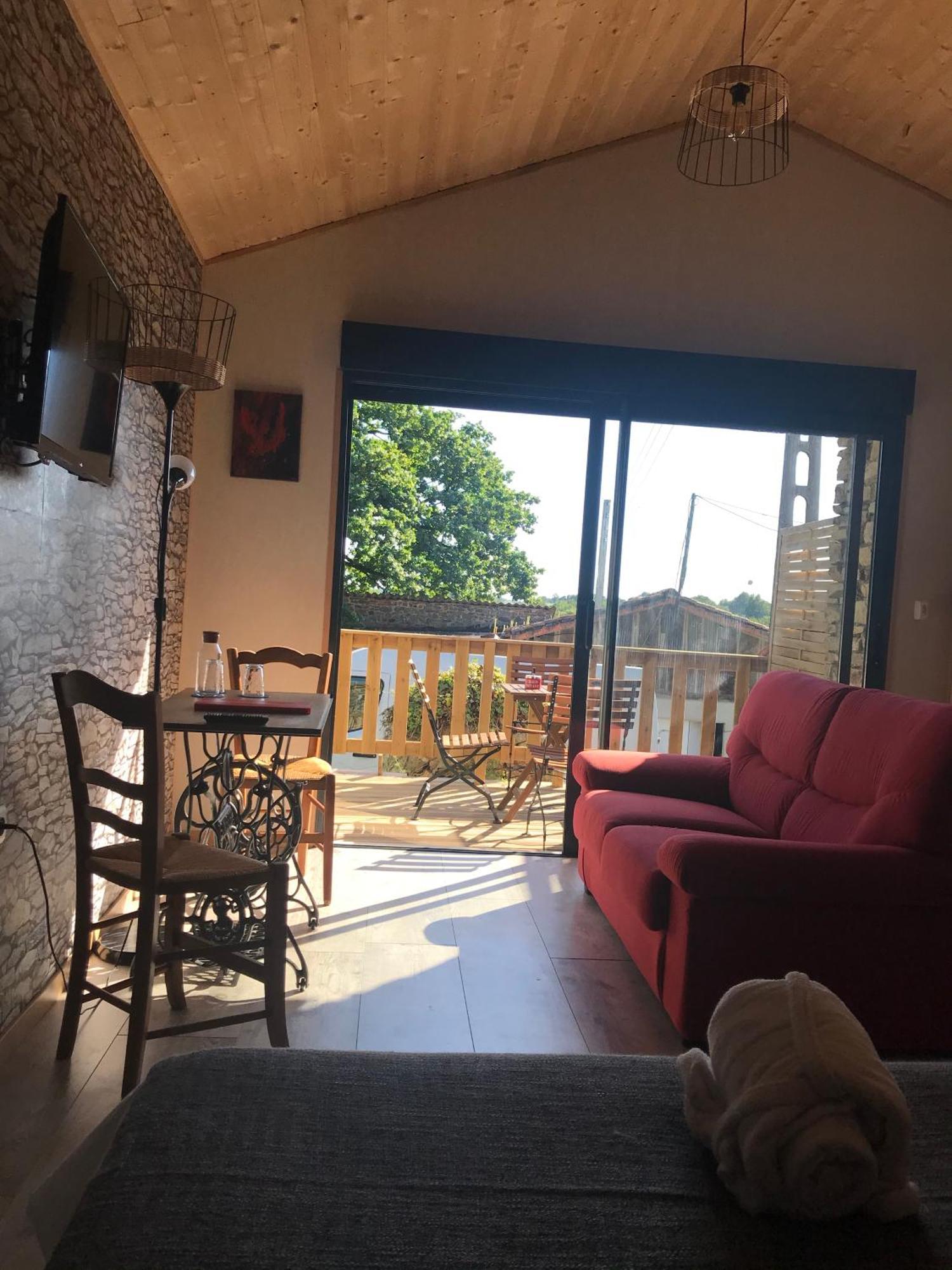 Le Petit Moulin Hotel Pouzauges Eksteriør billede