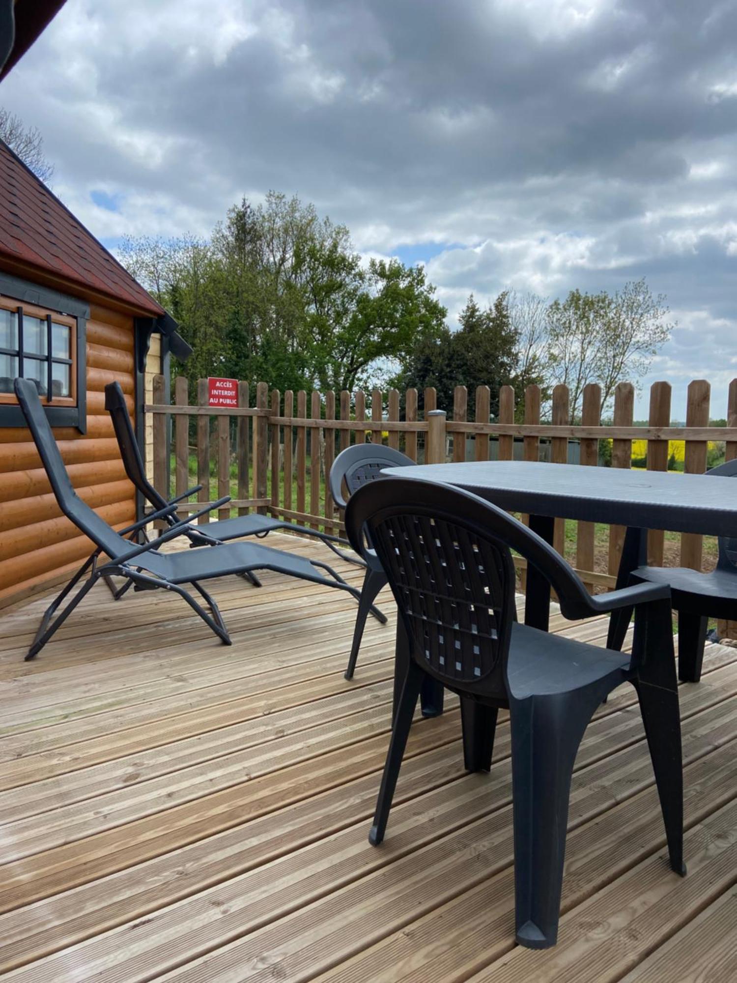 Le Petit Moulin Hotel Pouzauges Eksteriør billede
